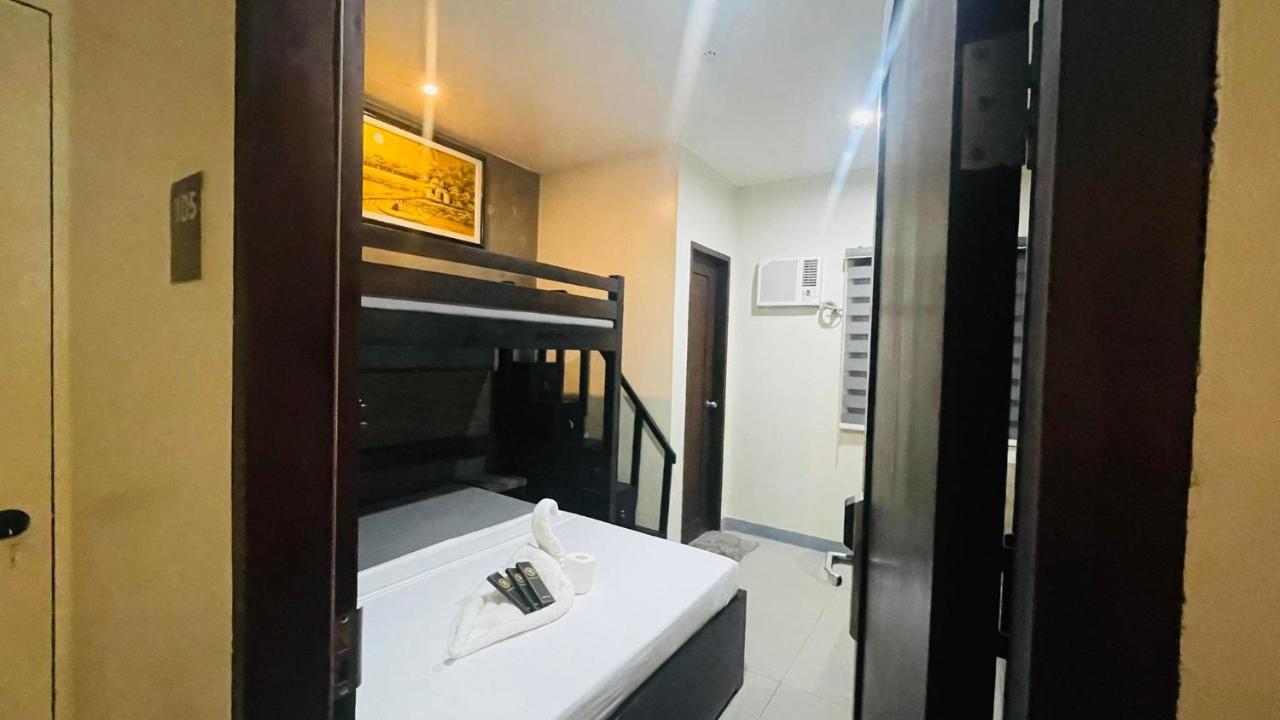 A&E Apartelle Баколод Экстерьер фото